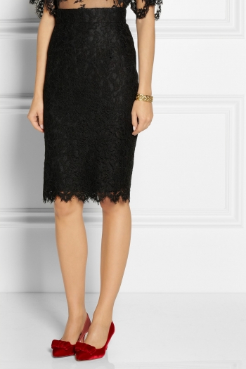 dolce and gabbana lace skirt